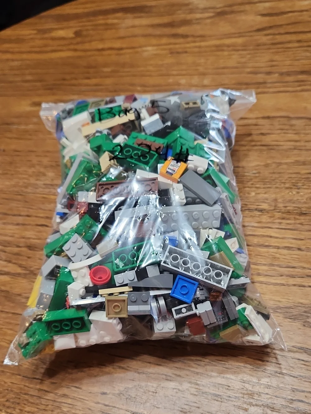 LEGOS Brick Lot 2.24 Lbs Bag 5 - Picture 1 of 3